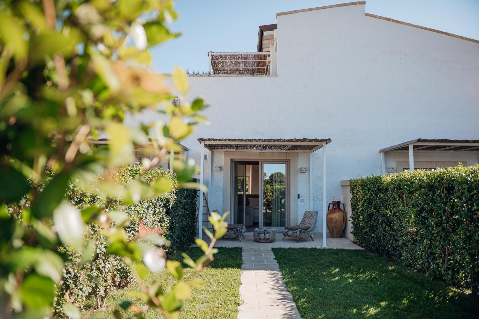 Masseria Longa Boutique Hotel Otranto Exterior photo